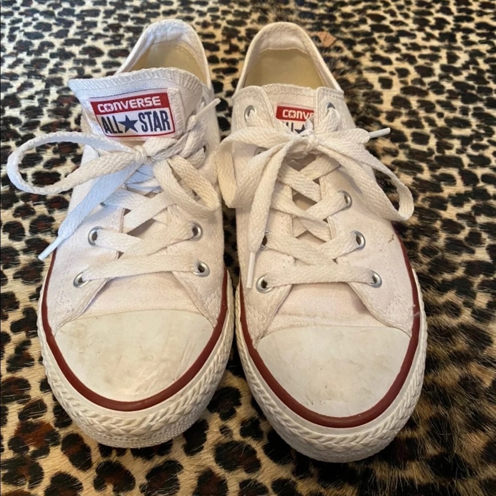 Converse Low Top White